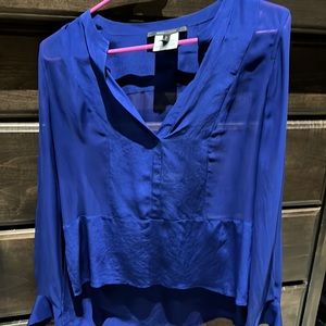 BCBG MAXAZRIA  BLUE BLOUSE